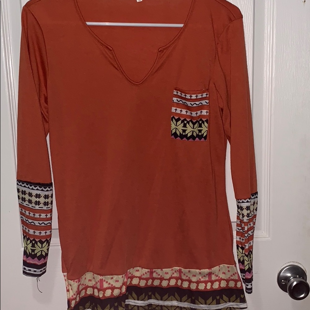 Long sleeve orange medium top